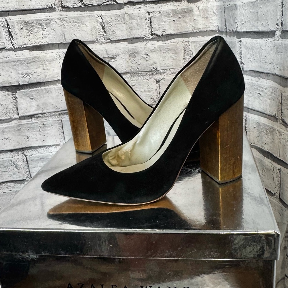 1. State | Suede Black and Wooden Heel | Size 10/41